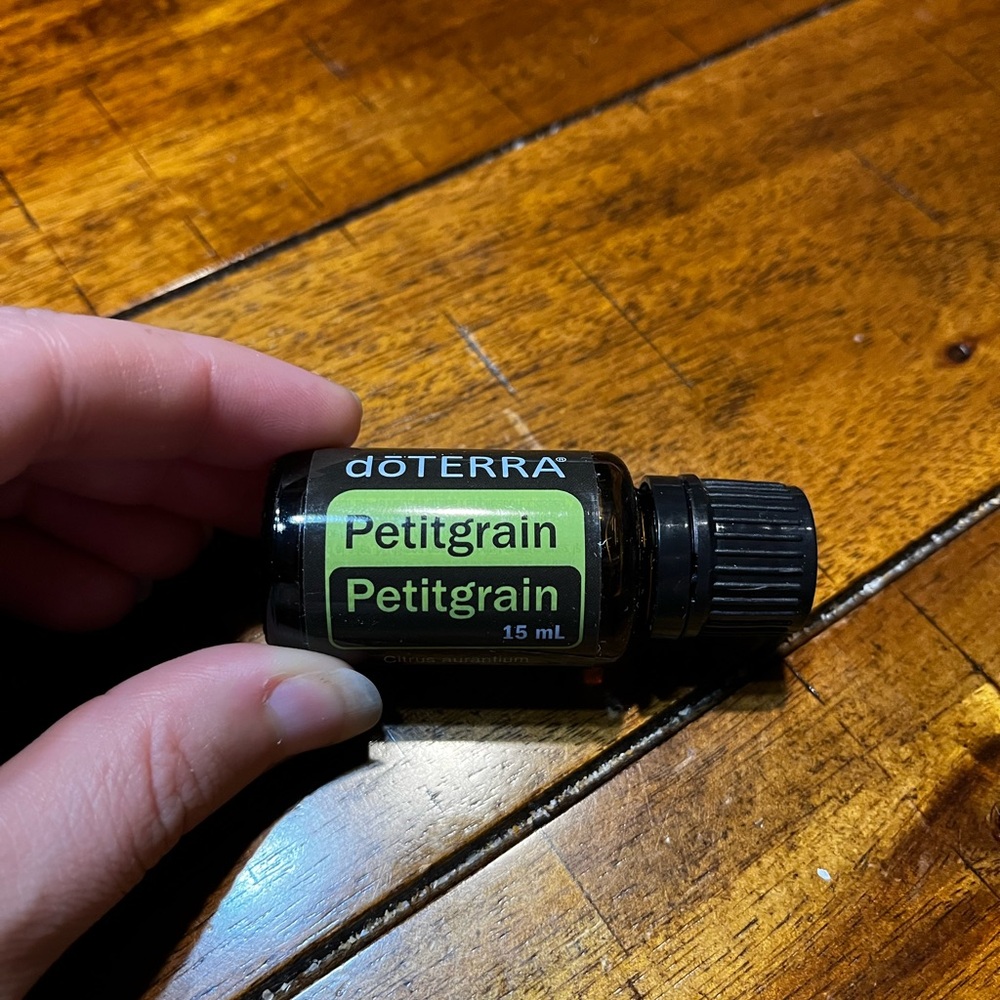 Doterra Petigrain